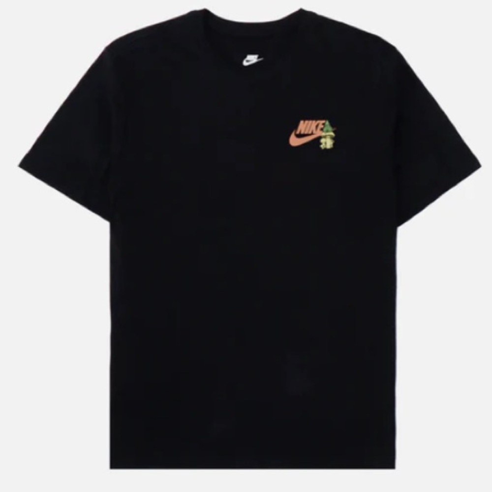 🎁Like New The Nike Tee S/S Black multi color Mushroom shirt- Small